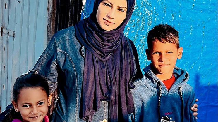 Help Samah family from Gaza to survive