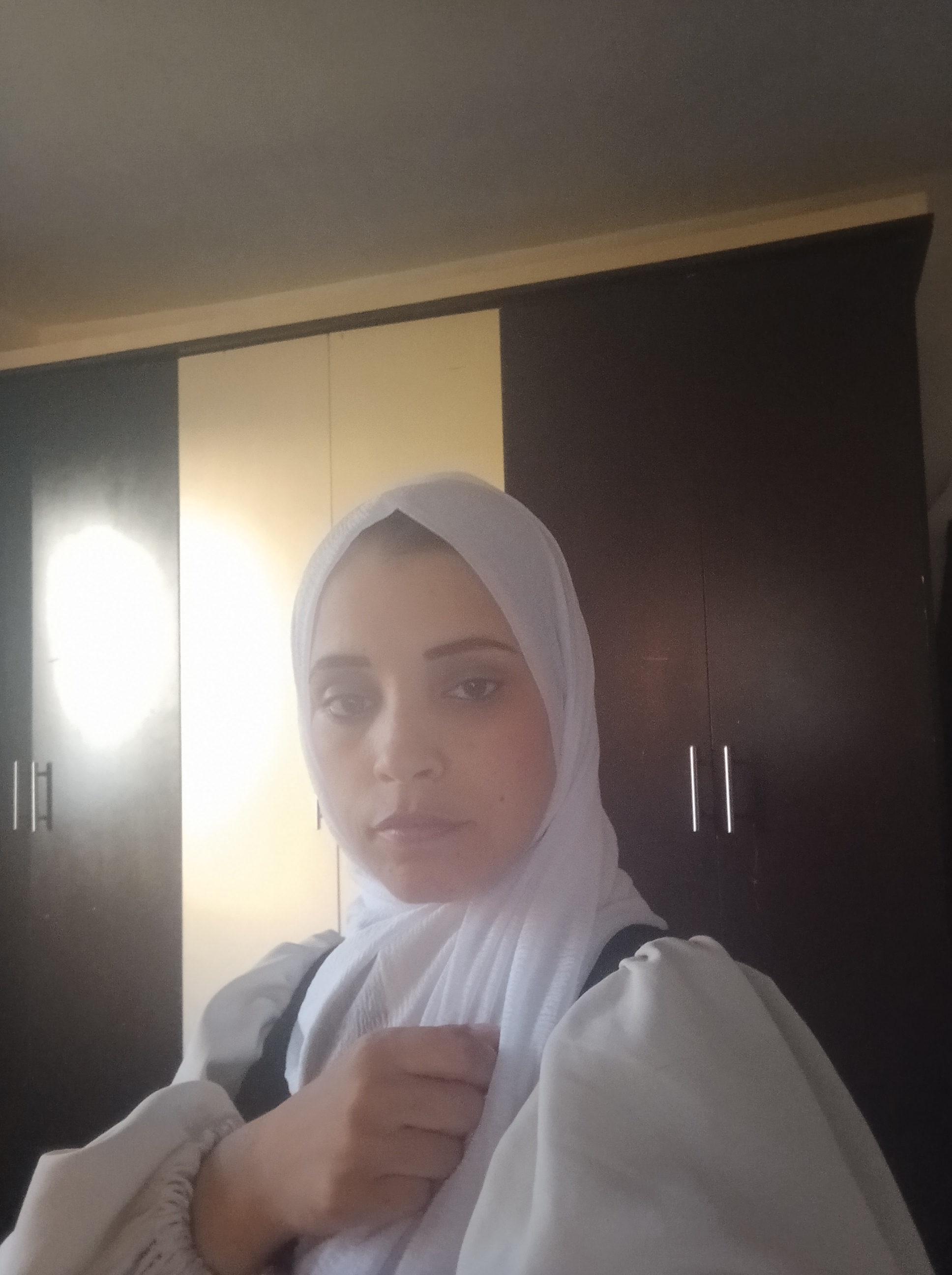 Help Nevine From Gaza Survive - Ulcerative Colitis & Urgent Food Need